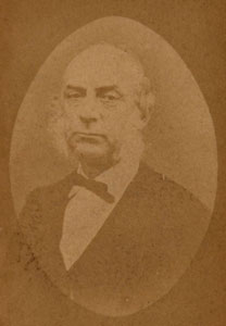 写真２　酒井利泰旧蔵ヘボン肖像写真　酒井利彦氏所蔵