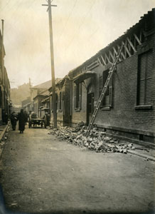 図３　中華街の裏通り