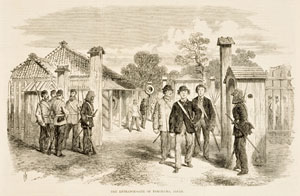 横浜の関門を守る外国の兵士　『イラストレイテッド・ロンドン・ニュース』1868年8月1日付　当館蔵　画面中央の3名は横浜にやってきた薩摩の兵士。
