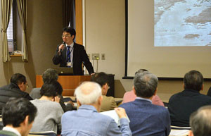 12月8日に「明治の戦争と横浜」展の展示関連講座をおこないました。