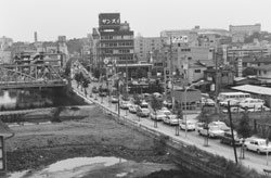 昭和４０年代の派大岡川埋立工事